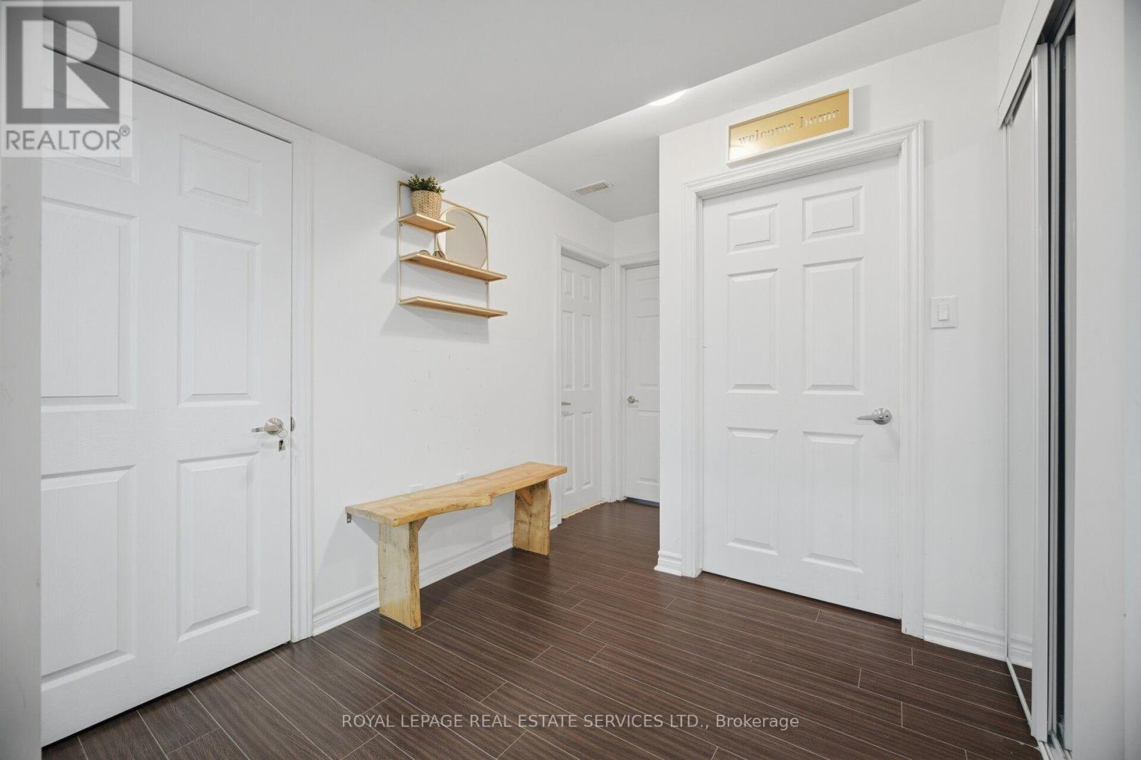 8 WARDSVILLE DRIVE - 35