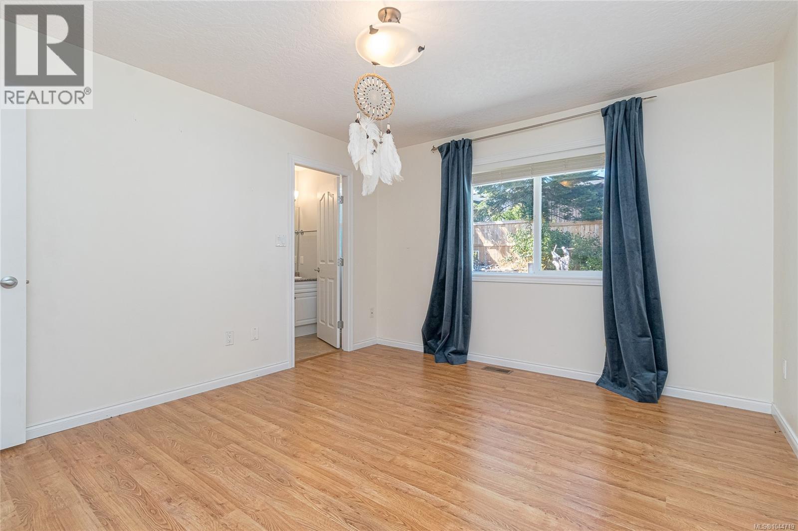 3273 CREEGAN Dr - Image 26