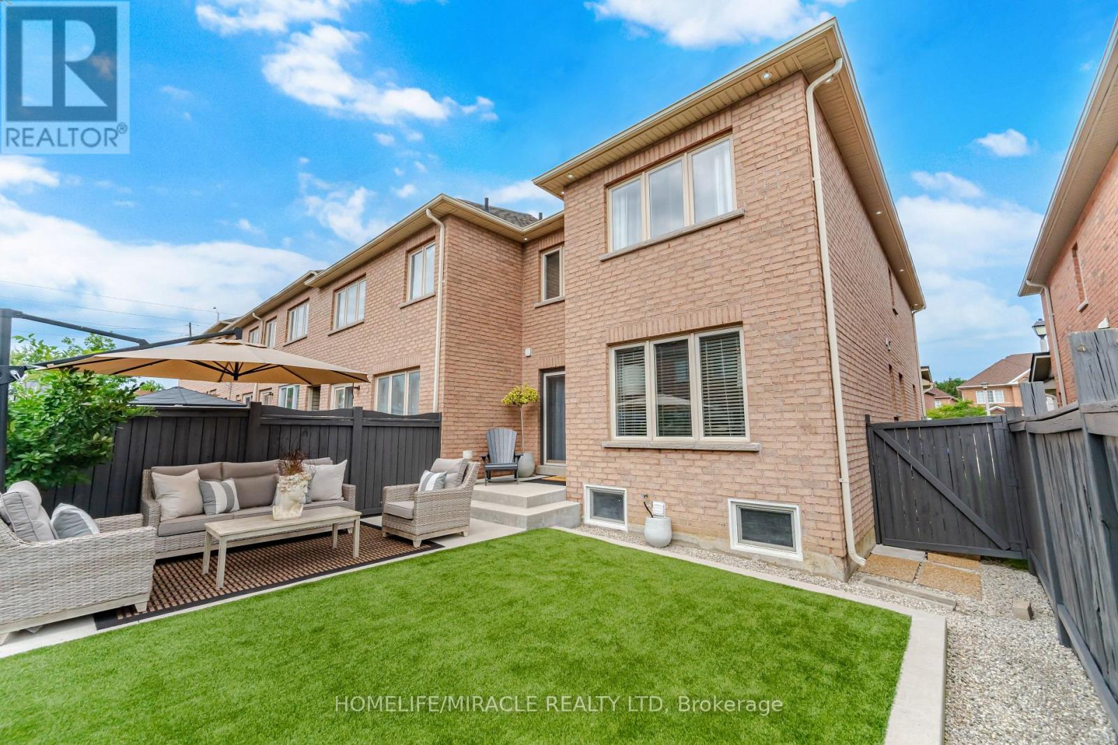 Photo of 37 Lacebark Court
