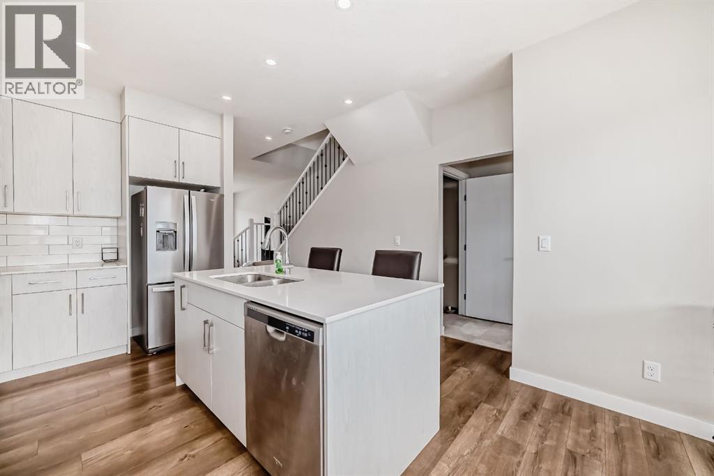 73 Homestead Boulevard NE - 10