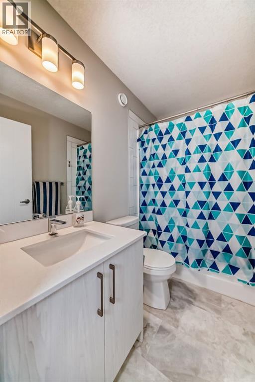 73 Homestead Boulevard NE - 25