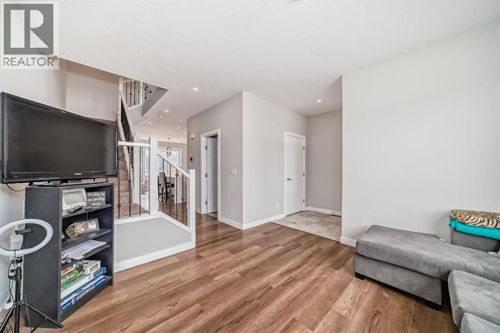 73 Homestead Boulevard NE - 5