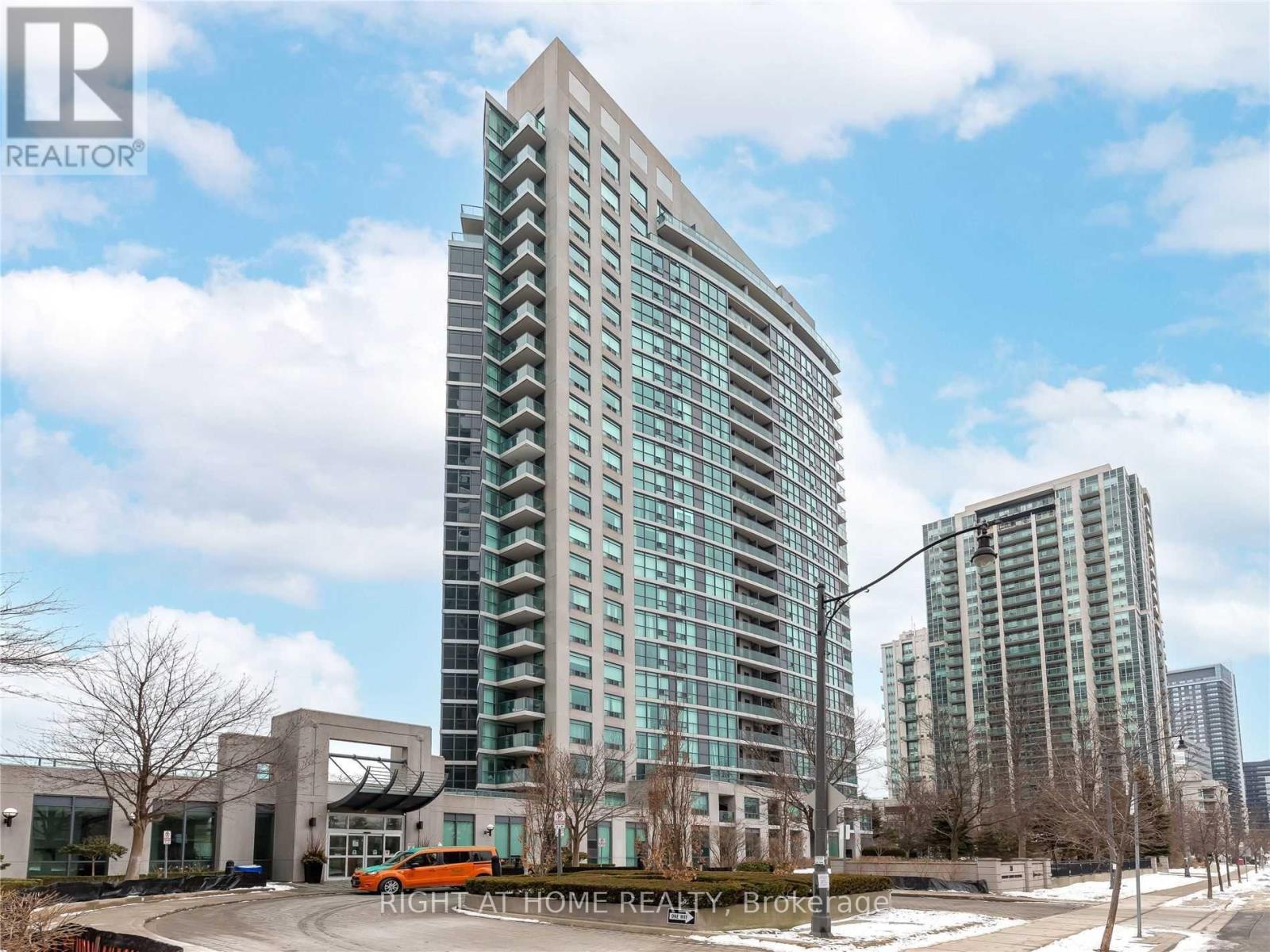 Photo of 28 Harrison Garden Boulevard