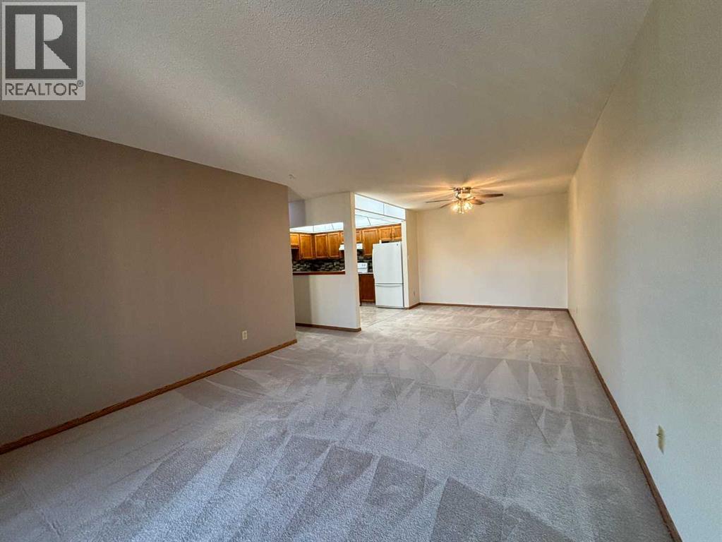 #305 3090 15 Avenue SE - Image 6