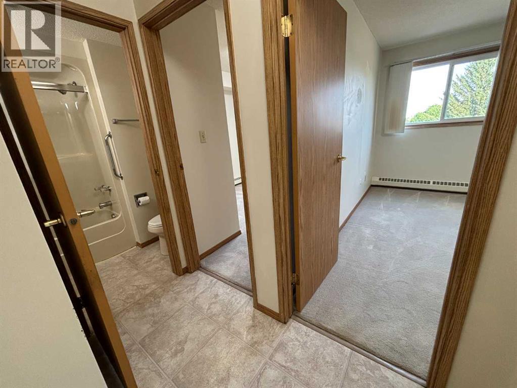 #305 3090 15 Avenue SE - Image 11