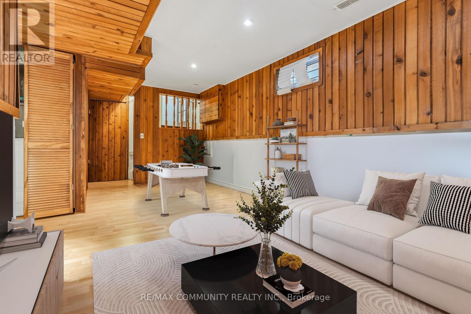 80 BROCKMAN CRESCENT - 21