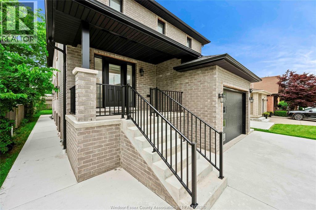 1019 GLIDDEN - Image 11