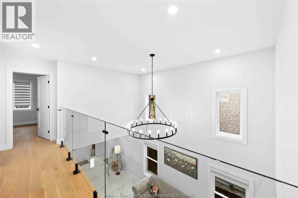 1019 GLIDDEN - Image 25