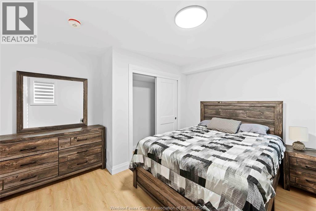 1019 GLIDDEN - Image 38