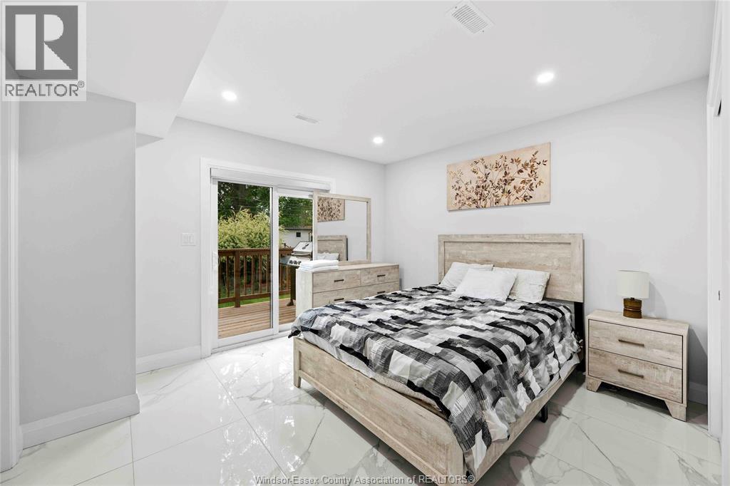 1019 GLIDDEN - Image 20
