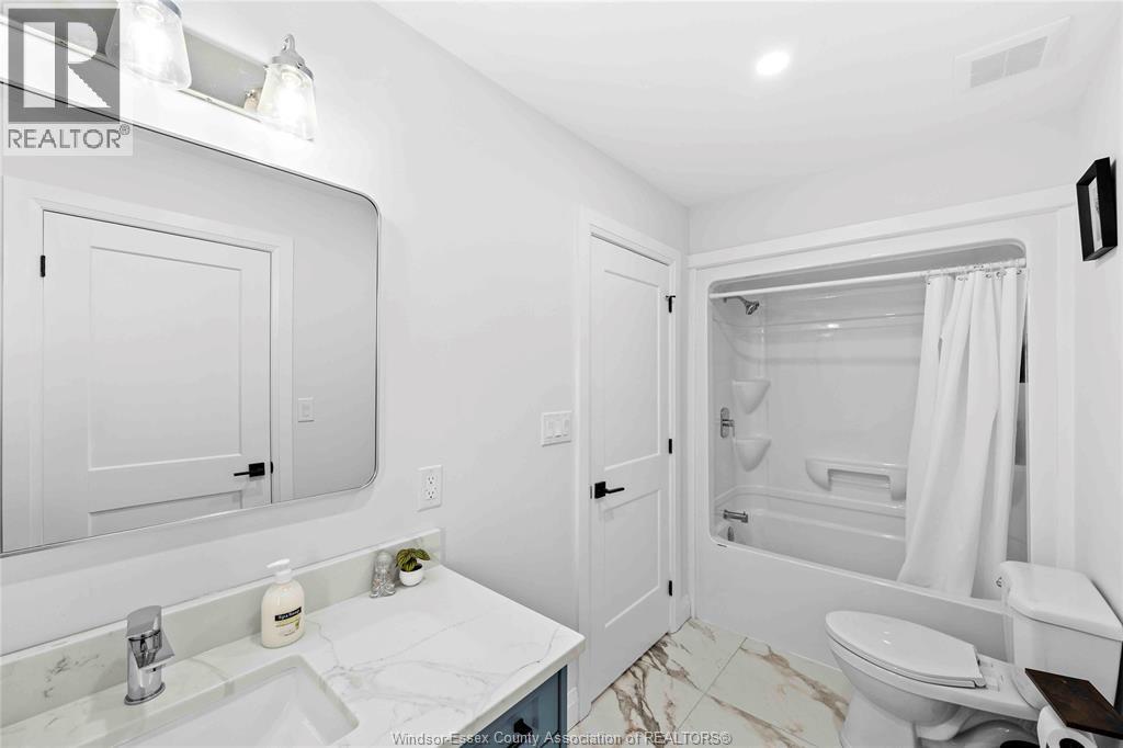 1019 GLIDDEN - 28