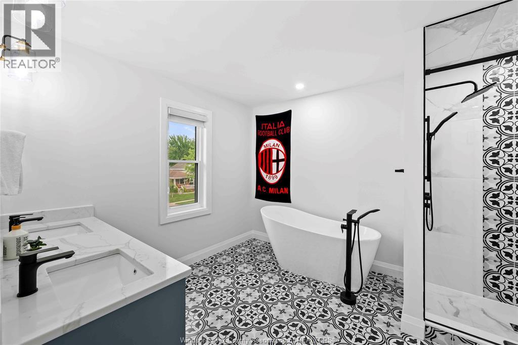 1019 GLIDDEN - Image 43