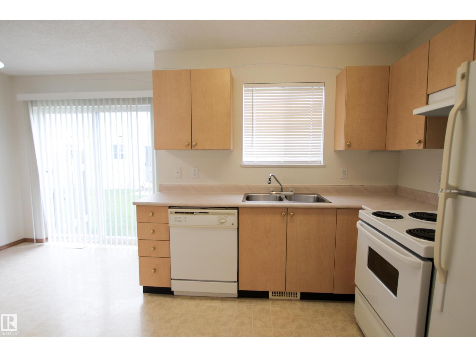 #408 610 KING ST, Hilldowns, Spruce Grove photo 3