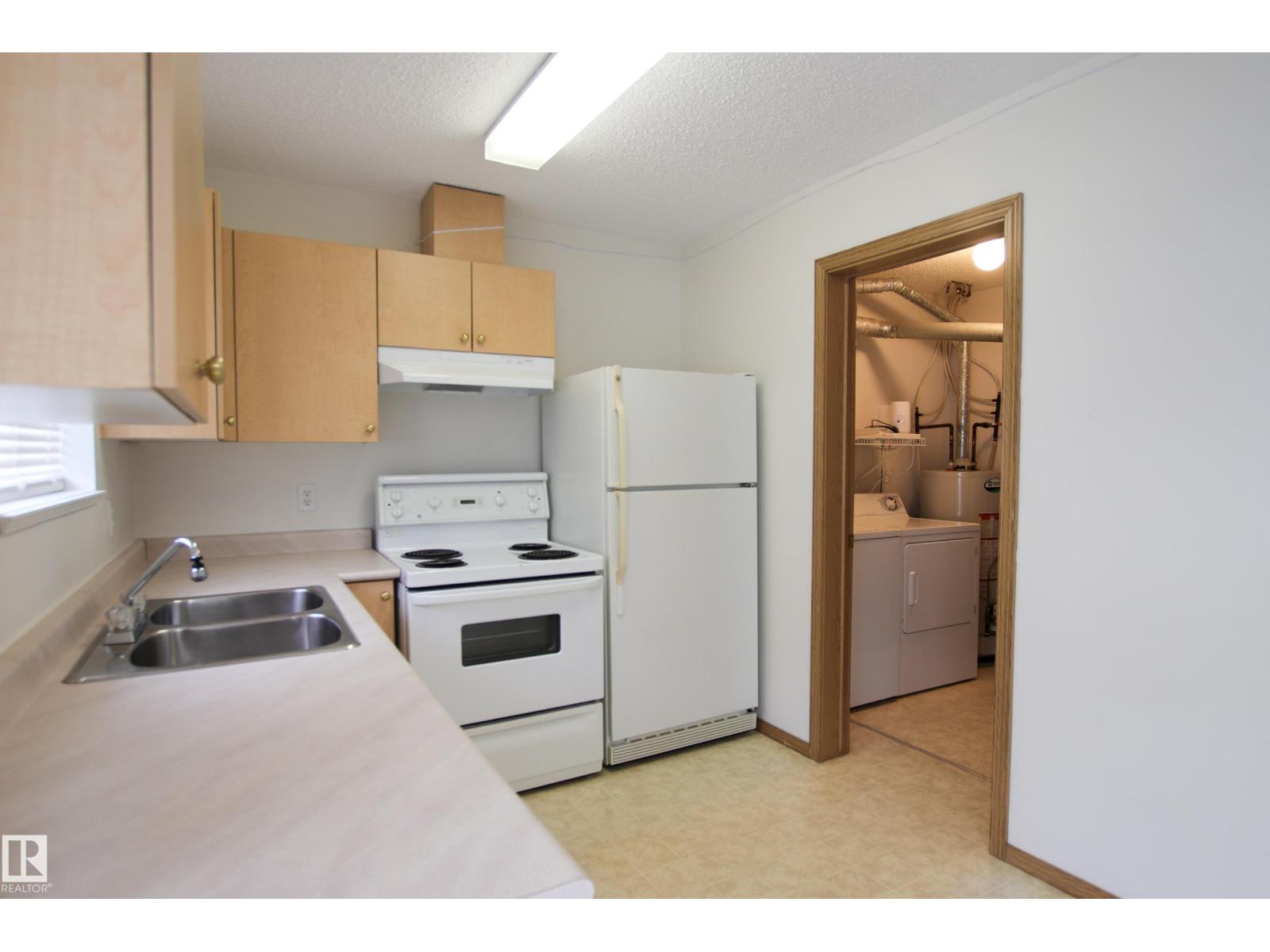 #408 610 KING ST - 4