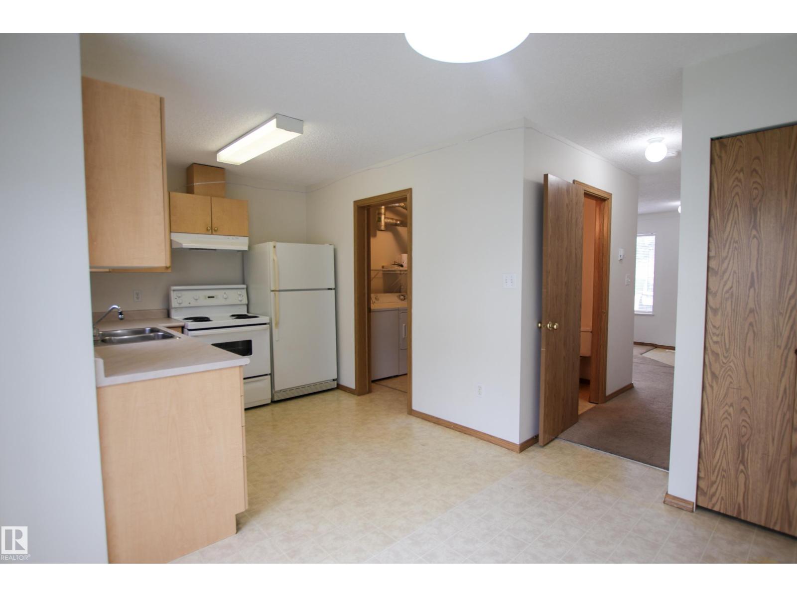 #408 610 KING ST - 5