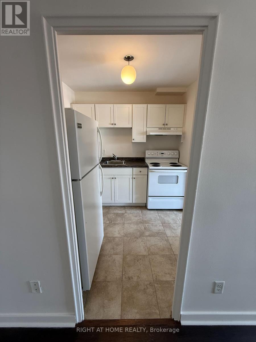 9 - 346 ELGIN COURT, Oshawa (McLaughlin) — photo 2