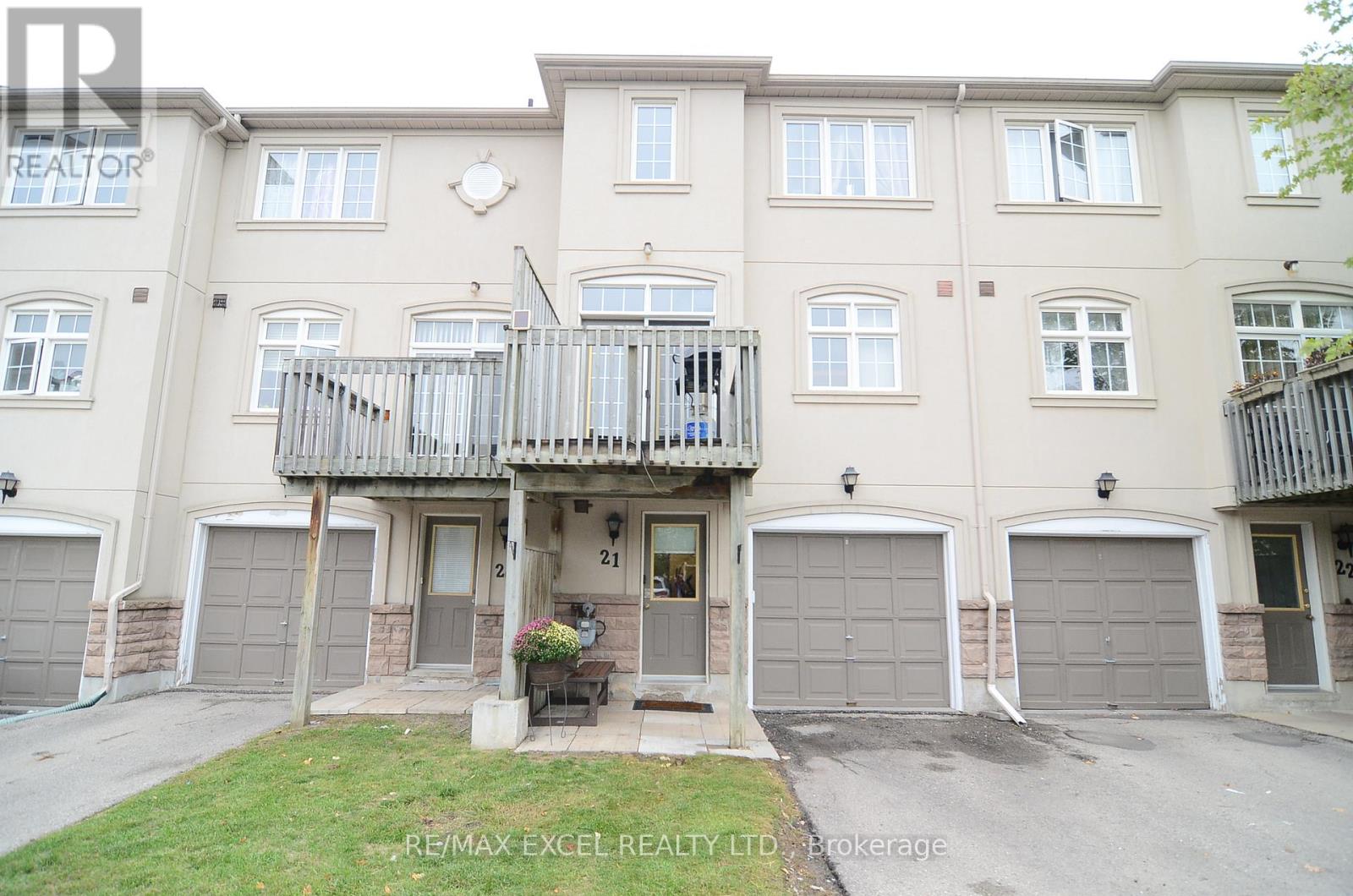 #21 10 POST OAK DRIVE - 1