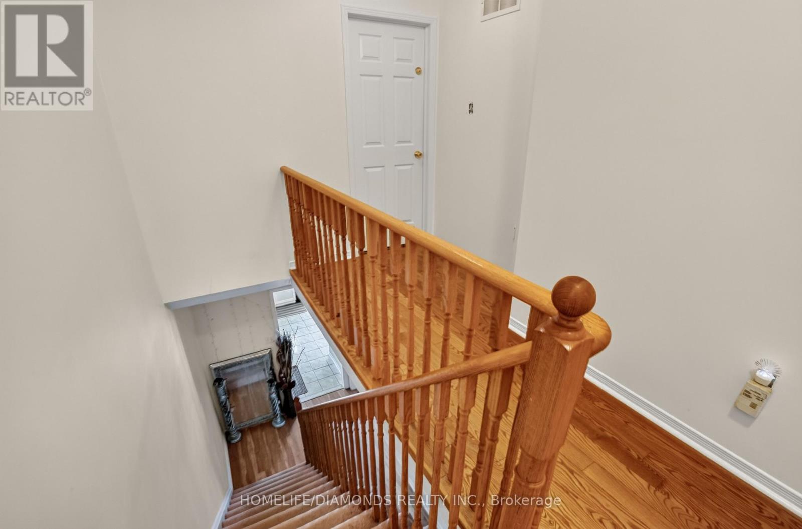 58 FANDANGO DRIVE - 23