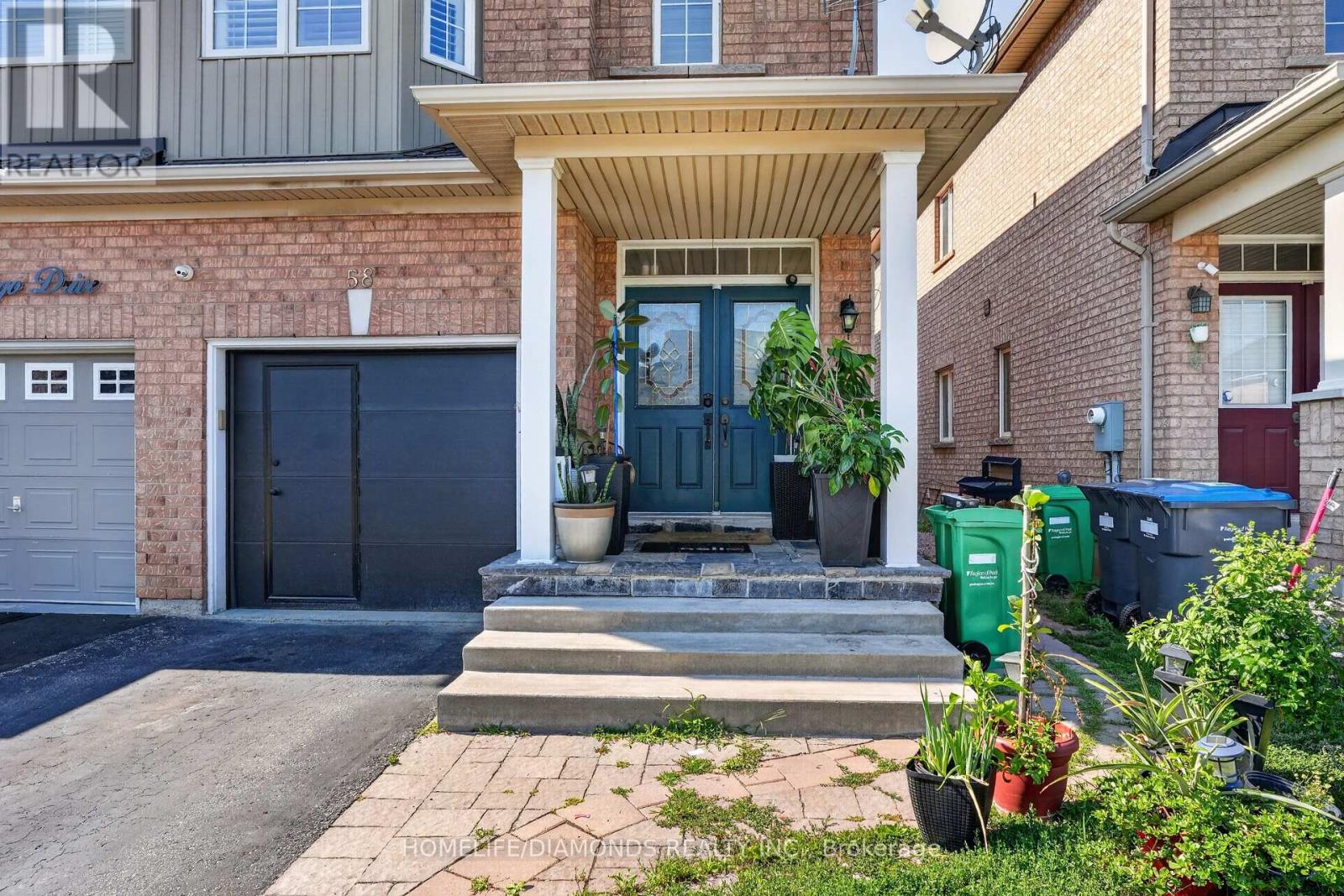 58 FANDANGO DRIVE - 4