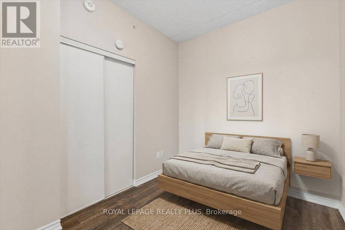 #404 1284 GORDON STREET - 16