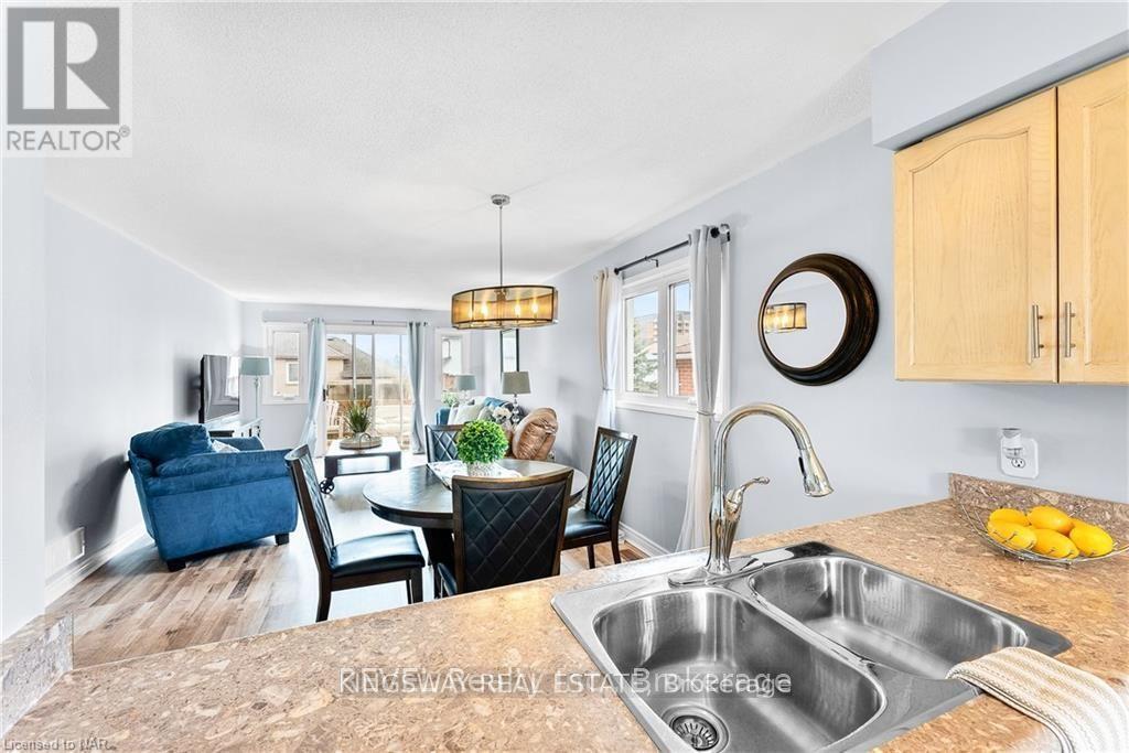 11 JACKSON COURT W - 10