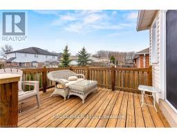 11 Jackson Court W, Welland, ON L3C7G2 Photo 15