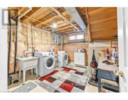 11 Jackson Court W, Welland, ON L3C7G2 Photo 35