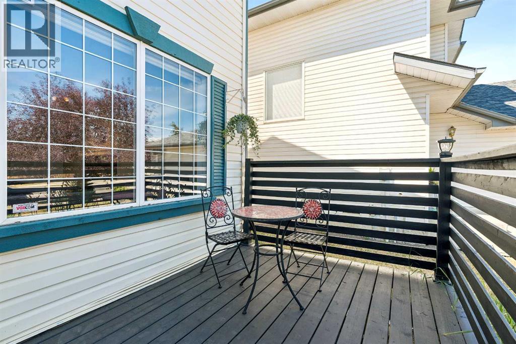 10433 Hidden Valley Drive NW, Hidden Valley, Calgary photo 3
