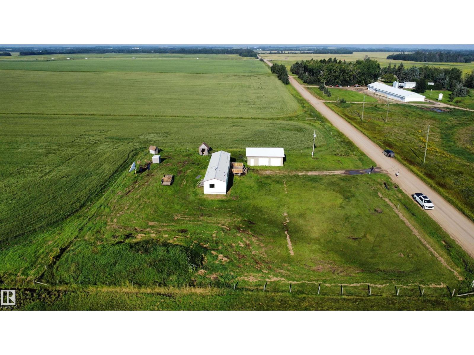 26417 Twp Rd 582 - 65