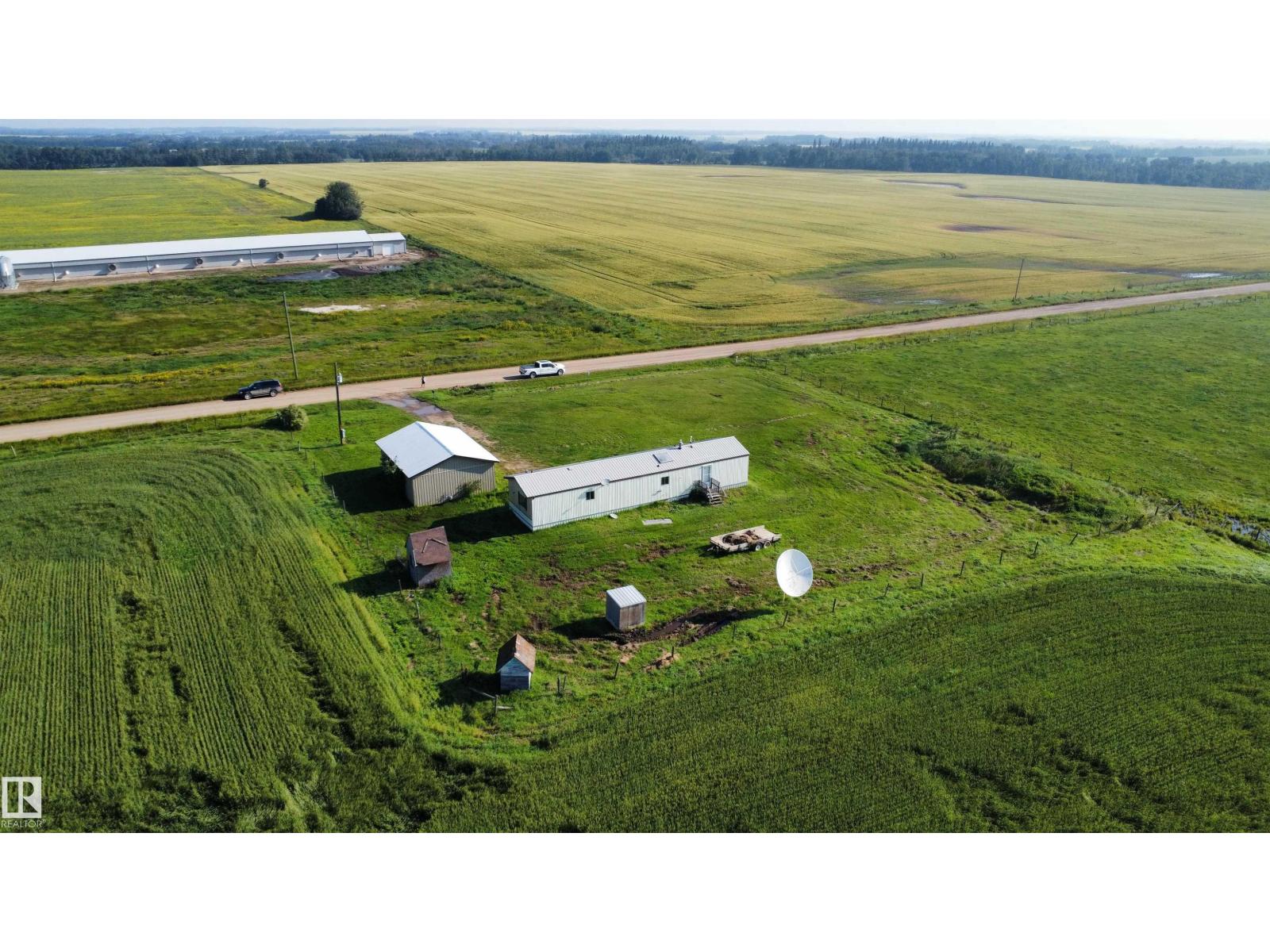 26417 Twp Rd 582 - 68