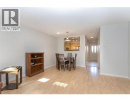 3 1019 North Park St, Victoria, BC V8T5L4 Photo 12