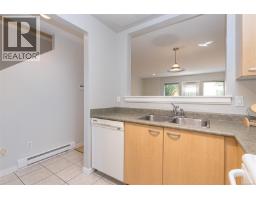 3 1019 North Park St, Victoria, BC V8T5L4 Photo 18