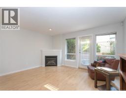 Patio - 3 1019 North Park St, Victoria, BC V8T5L4 Photo 8