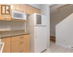 3 1019 North Park St, Victoria, BC V8T5L4 Photo 17