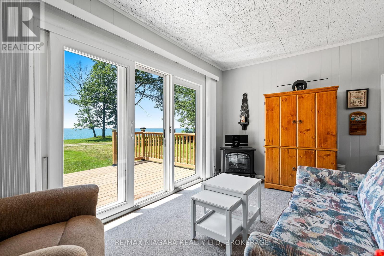 45 ERIE HEIGHTS LINE - Image 11