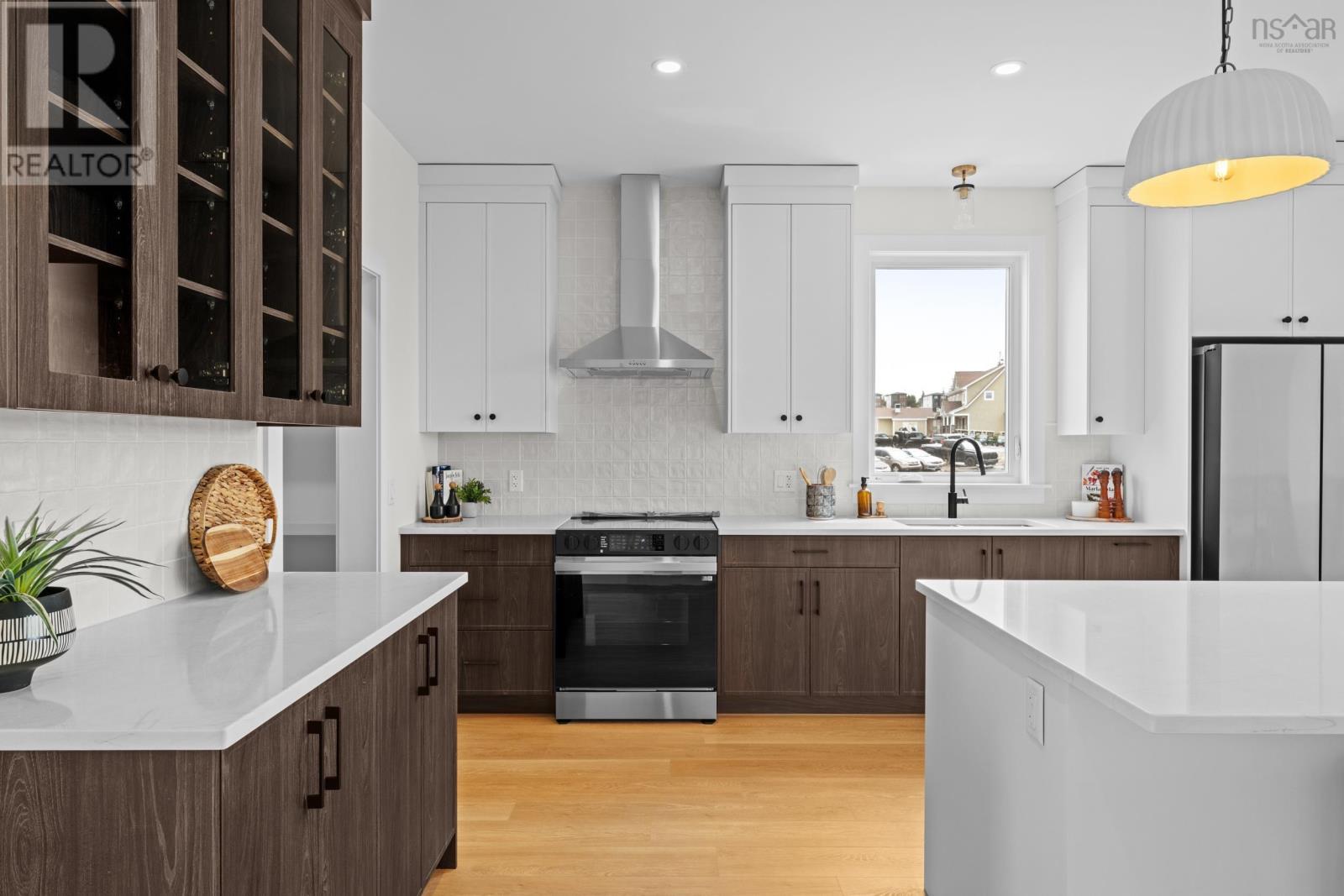 Property 12 of 49 of 140 Brunello Boulevard