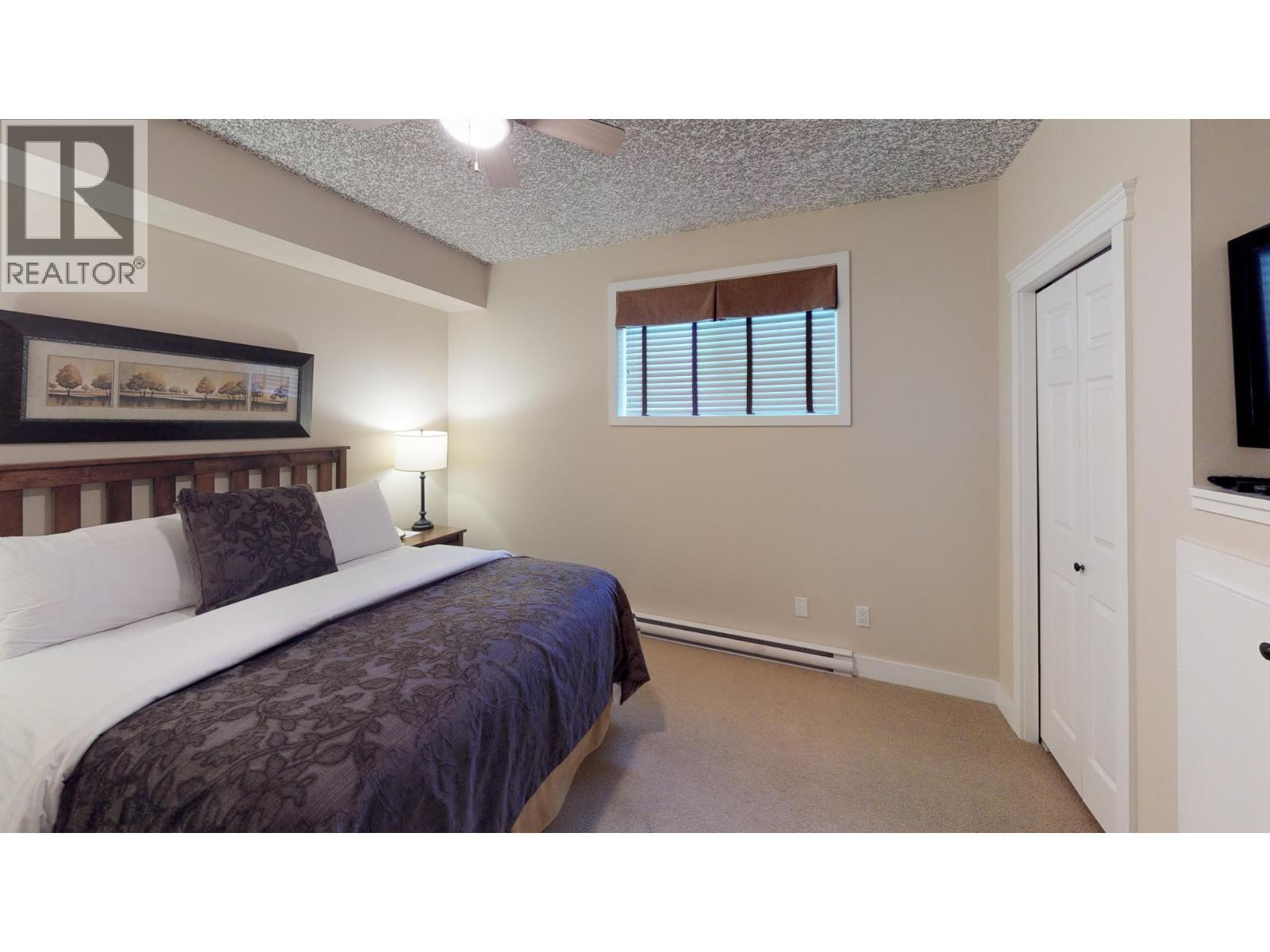 #415 H 400 BIGHORN Boulevard - Image 27