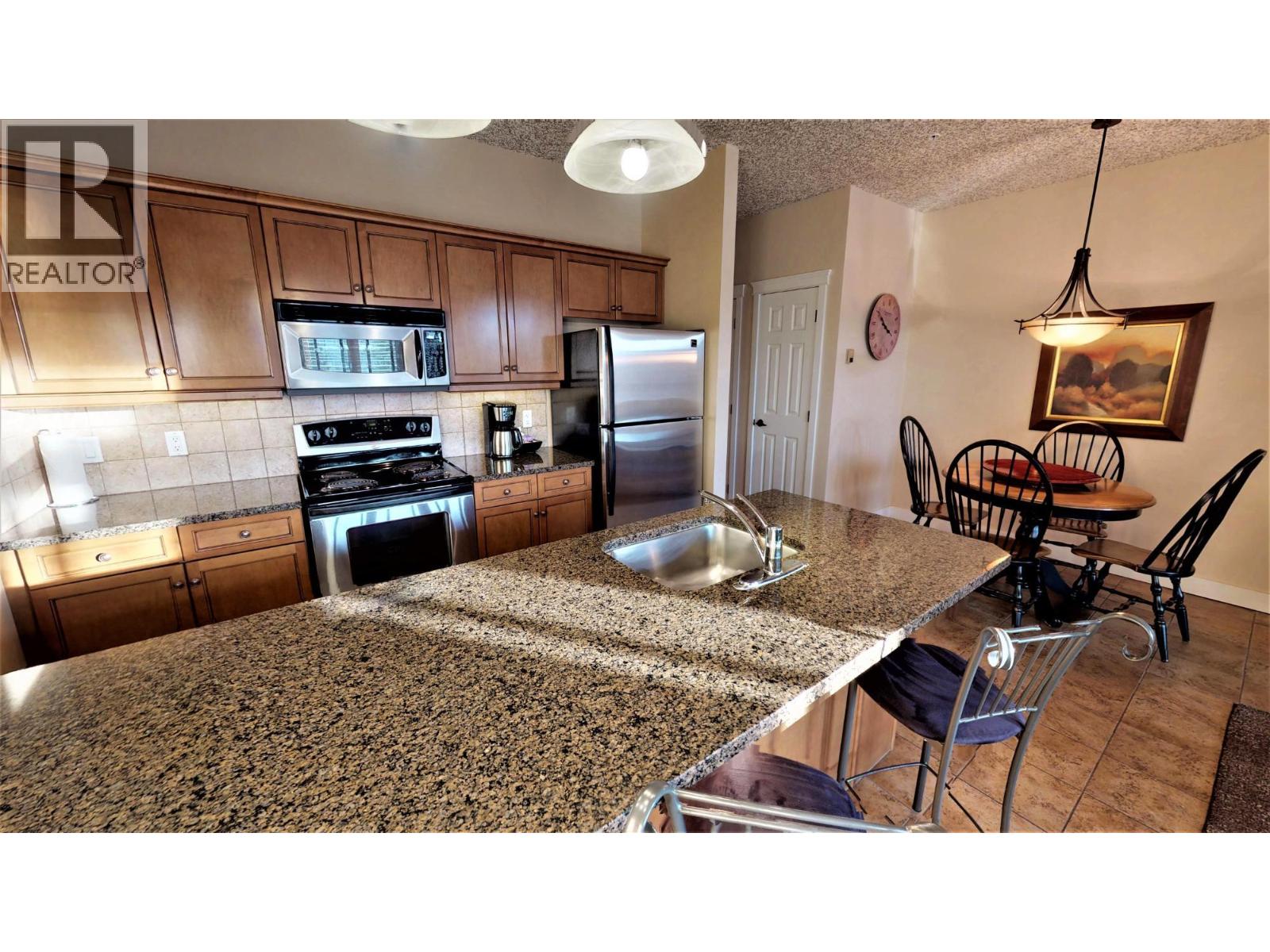 #415 H 400 BIGHORN Boulevard - Image 17