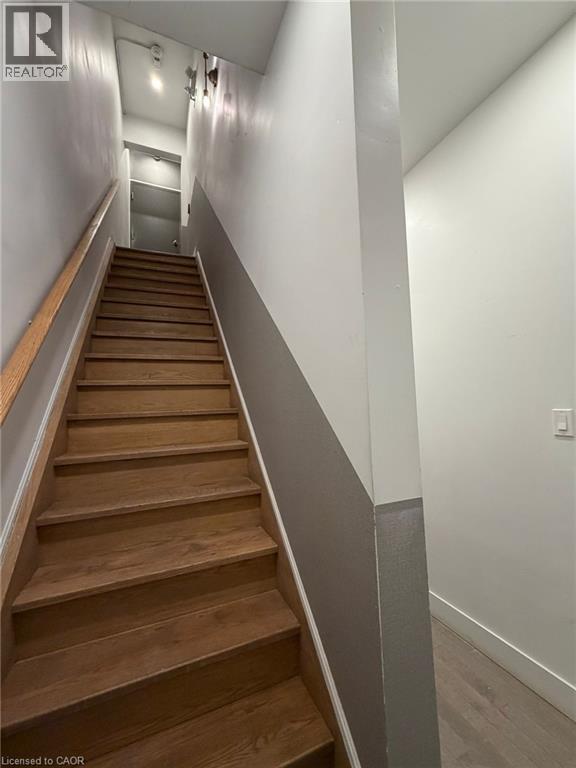 1415 GERRARD Street E - 8