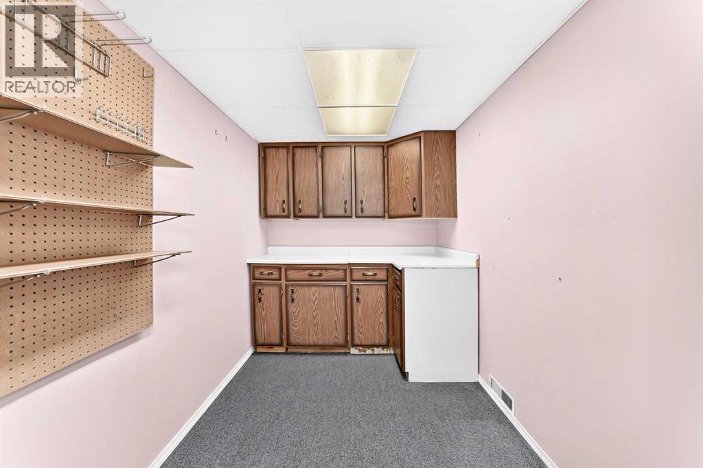 #13 336 Rundlehill Drive NE - Image 31