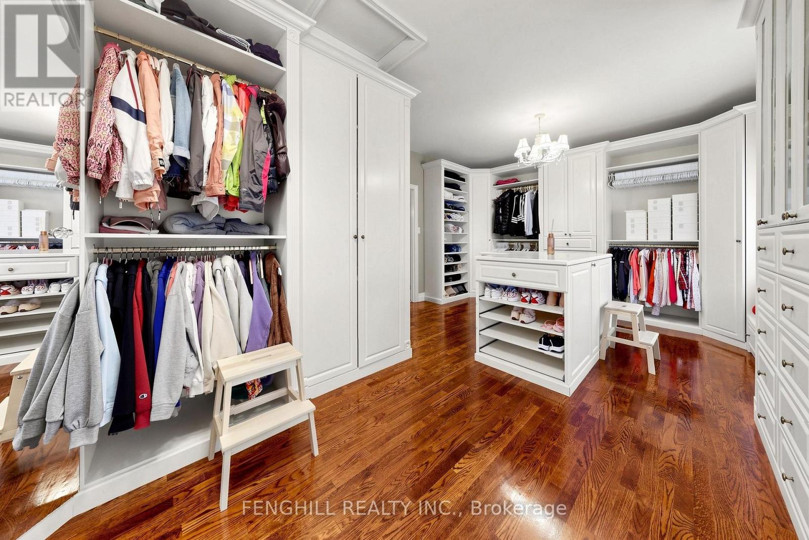 2 EARL COOK DRIVE - 28