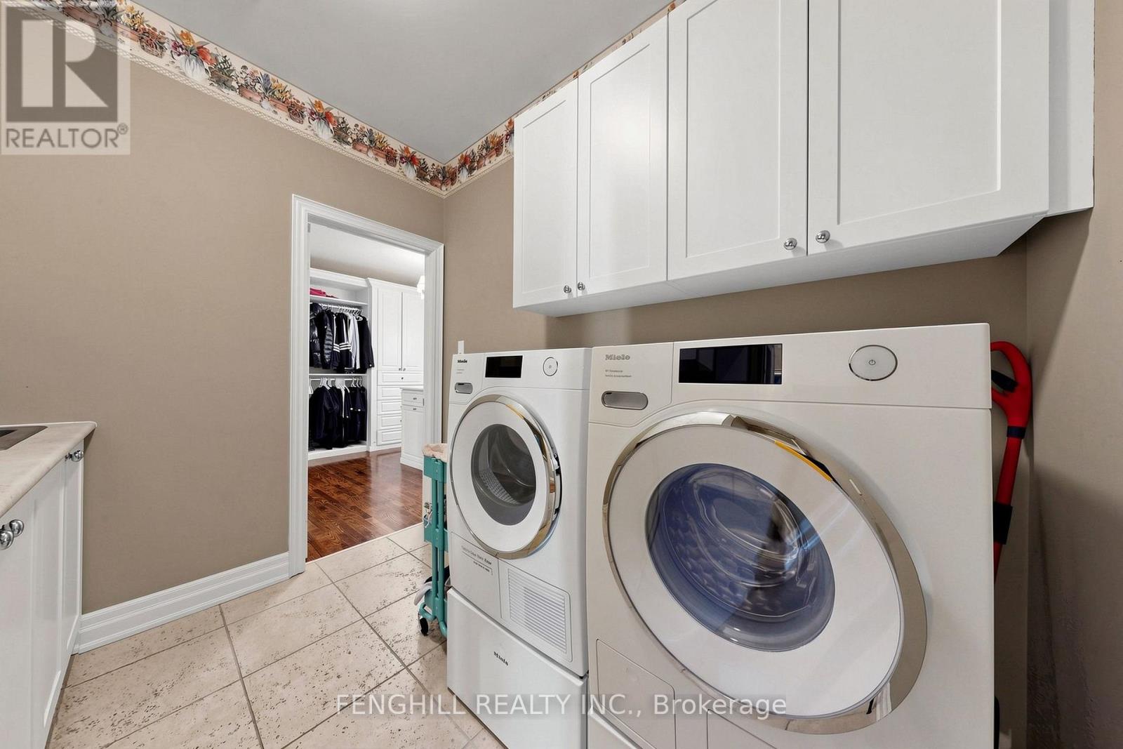 2 EARL COOK DRIVE - 31