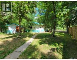 27 Elm Street, Katepwa Beach, SK S0G2Y0 Photo 10