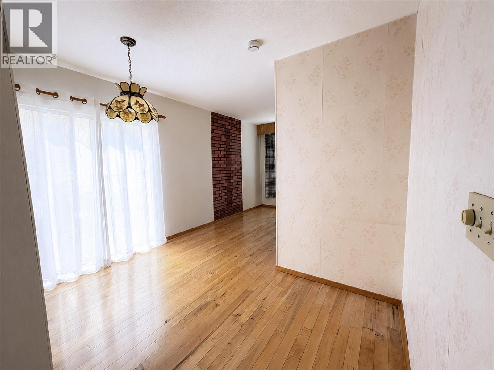 1608 4Th Street N - 17