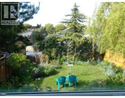 1404 Taunton St, Victoria, BC V8R1W9 Photo 36