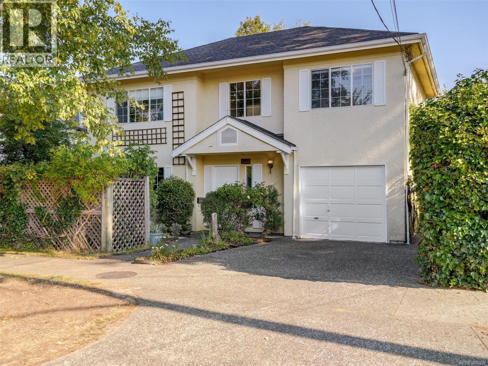  1146 Faithful Street, Victoria