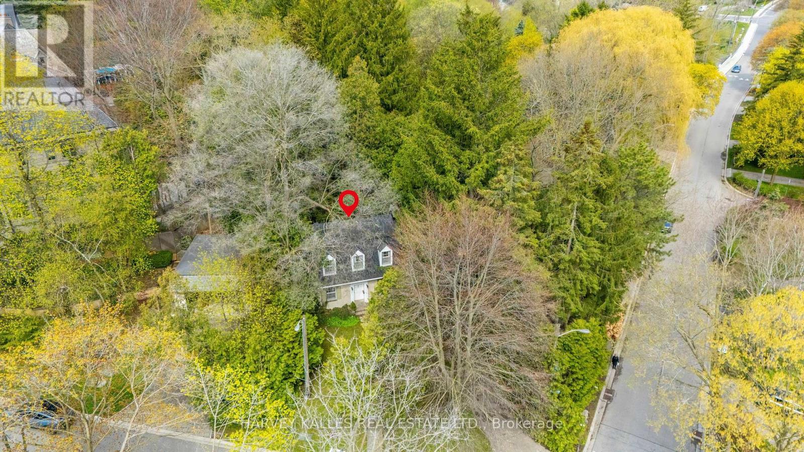 38 DONWOODS DRIVE - 31