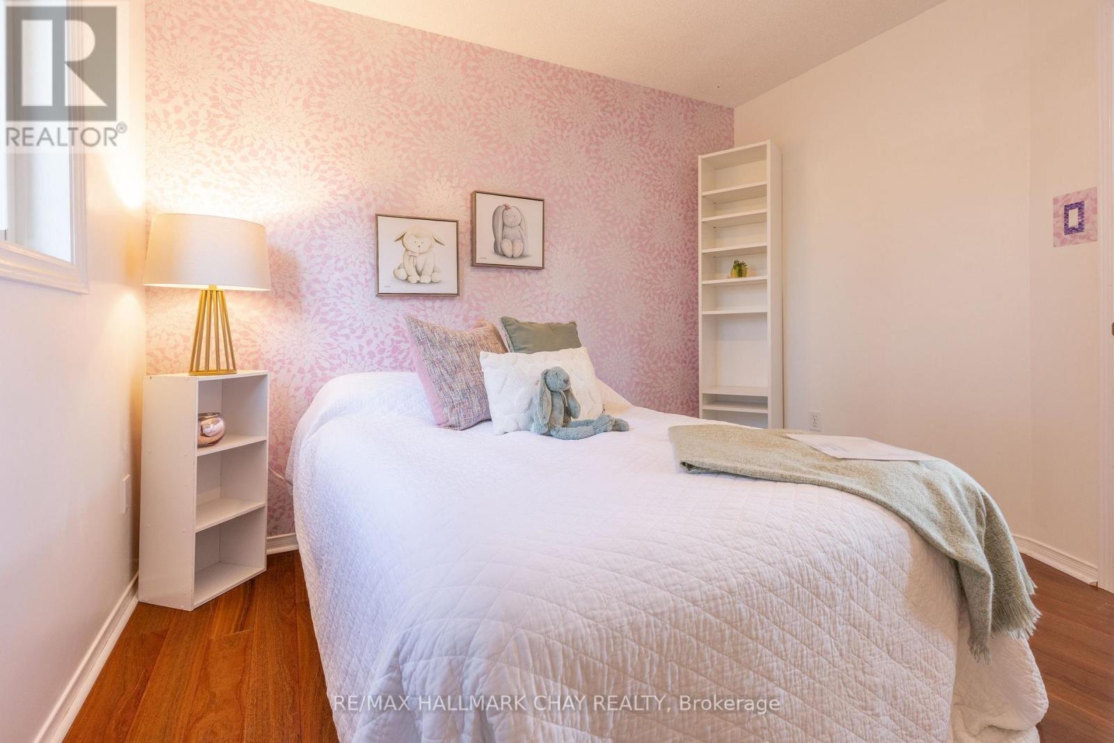 11 DUGDALE AVENUE - 18