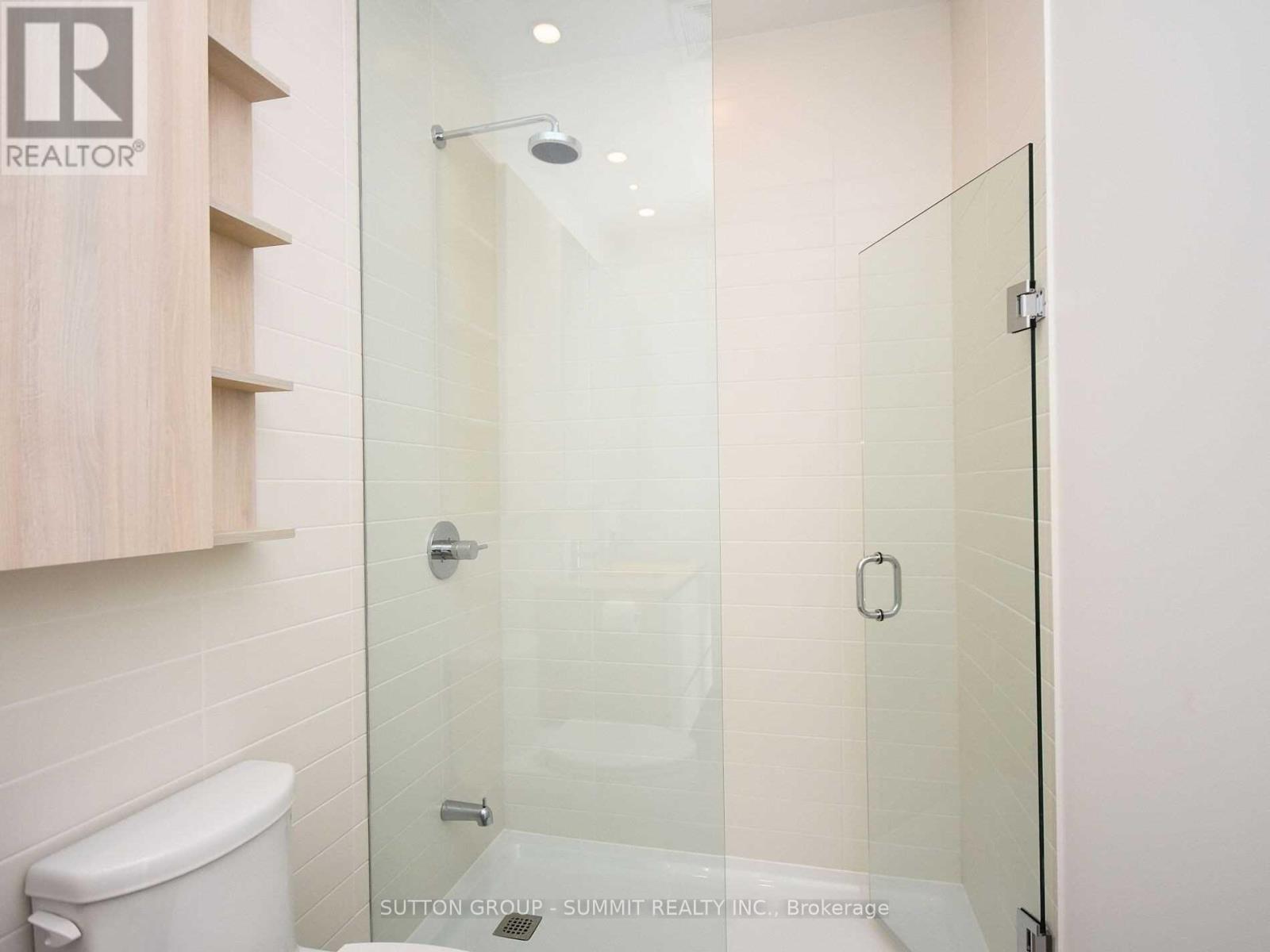 #1606 21 PARK STREET E - 31
