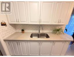 411 - 11 Woodman Drive, Hamilton, ON L8K4E3 Photo 11